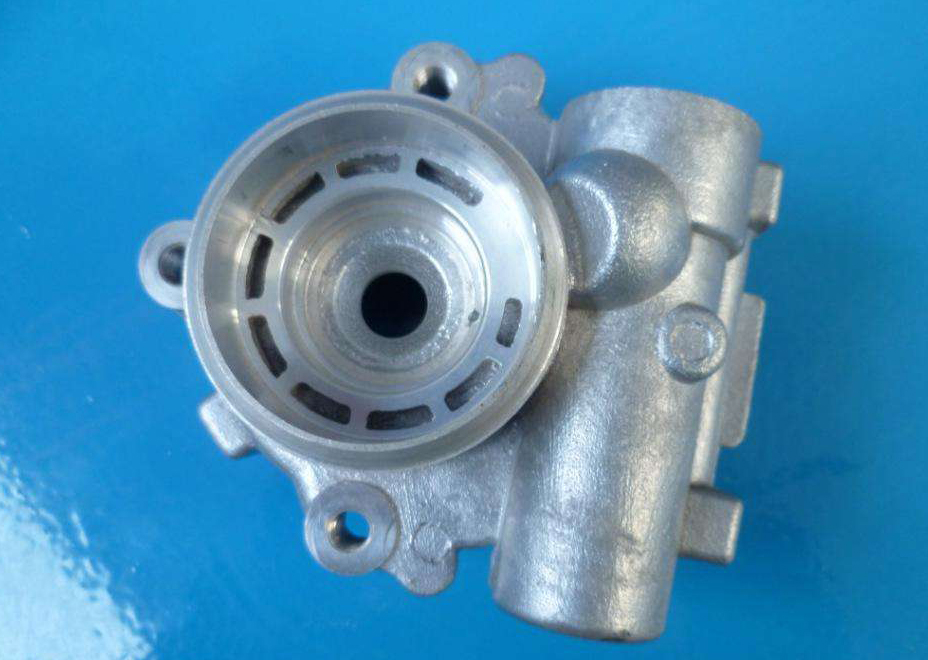 鋁壓鑄件表面氧化的原因有哪些？